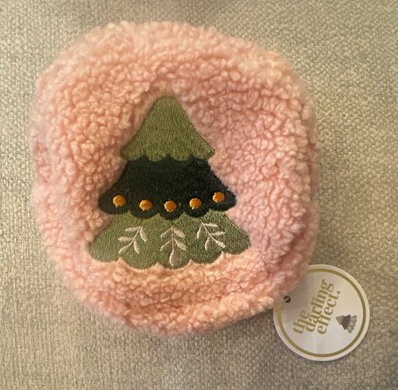 the darling effect Handbags - The Darling Effect Teddy Zippered Pouch Pink Plush Christmas Tree Circle